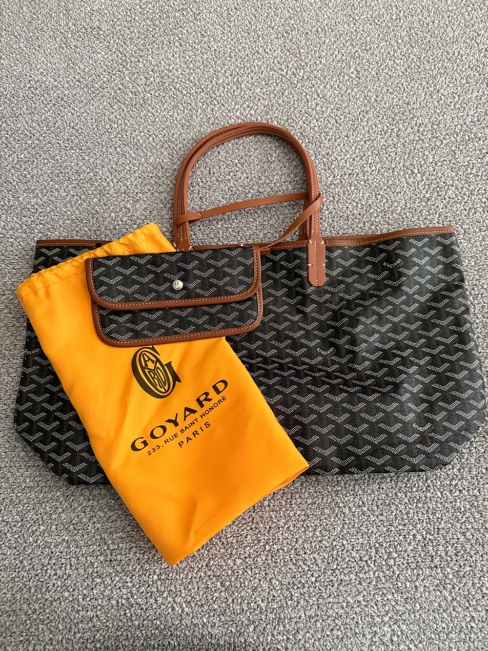 Imitation Designer Tote - Picture 8 of 9